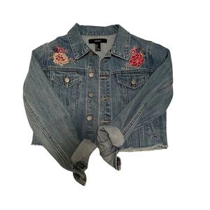 Cropped Embroidered Flower Jean Jacket